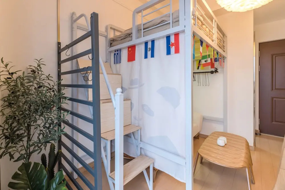 White Cloud Apartment