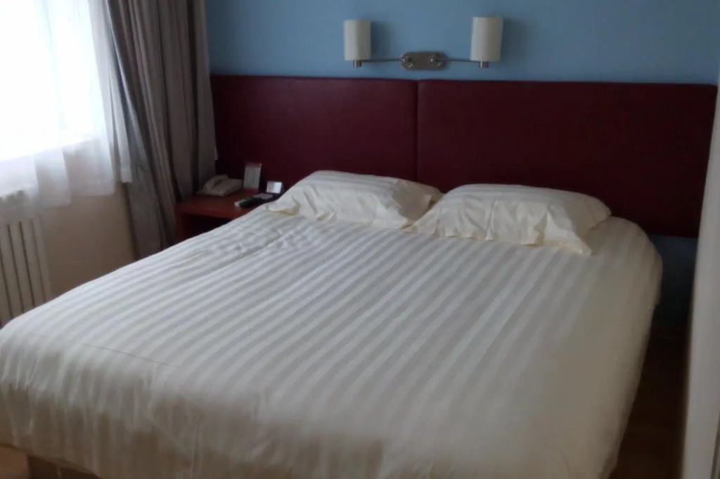 Piao Home Inn Beijing Dong Si