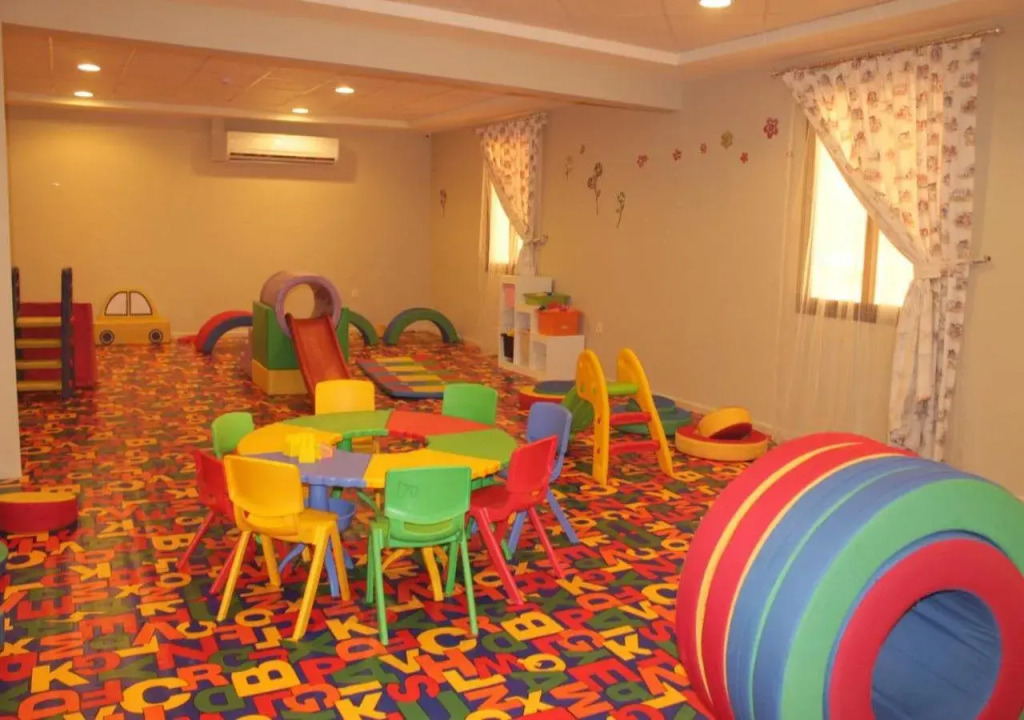 Triple Tree Hotel 2