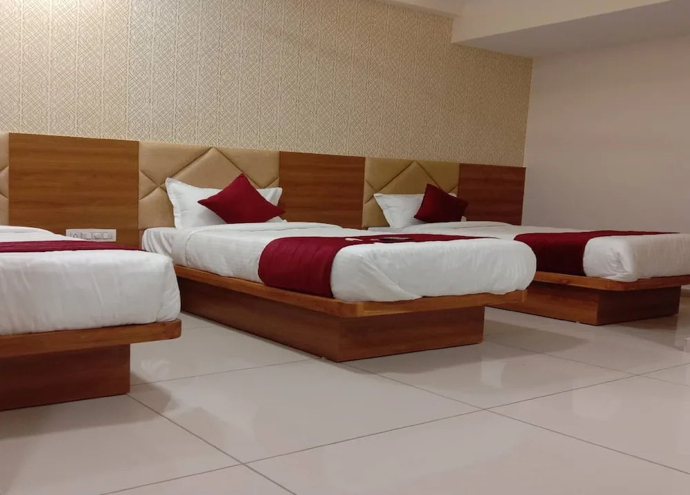 Hotel Lux Inn