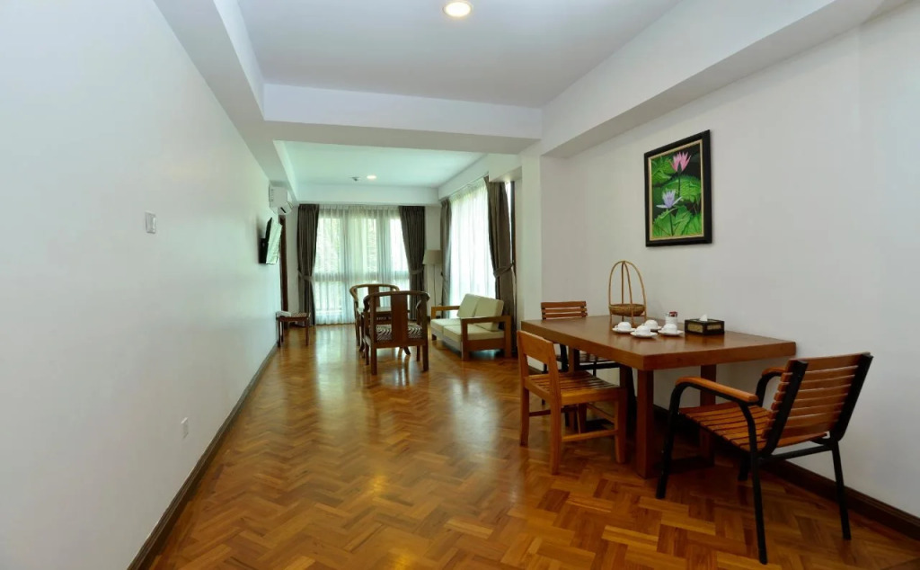 Kyaw Ngapali Lodge