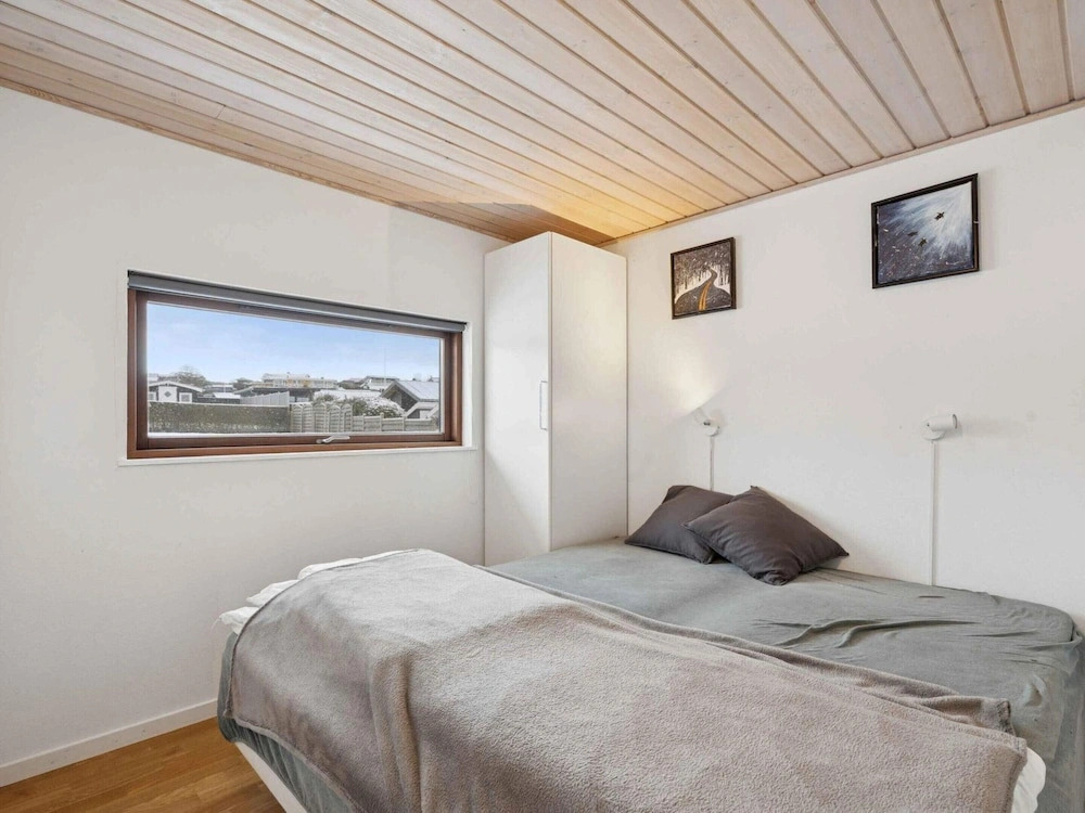 4 Star Holiday Home in Ronde