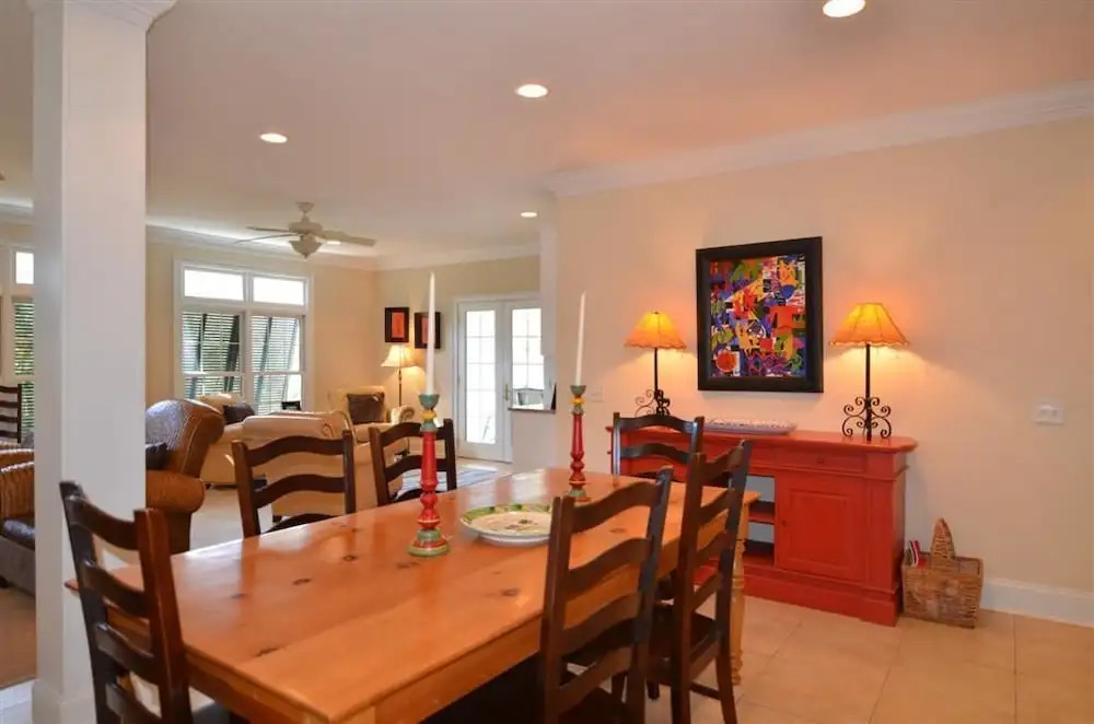 Beach  4 Bedroom Home