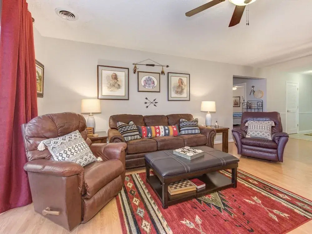 Valley Retreat Whispering Pines 142
