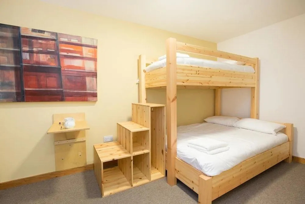 Black Isle Bar & Rooms