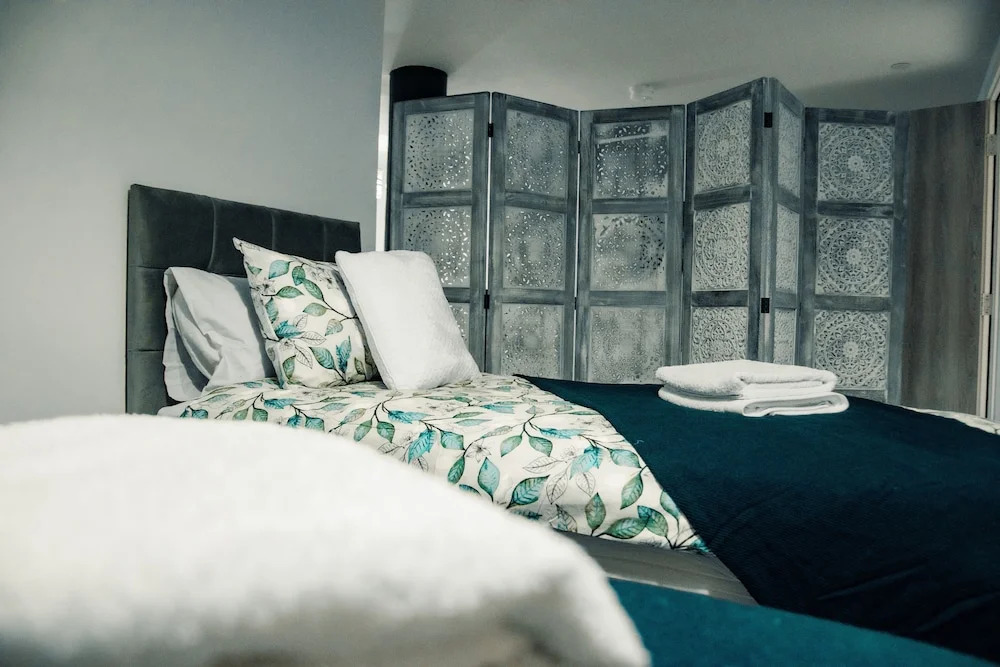 Bv Comfy Basement Apartment At Conditioning House