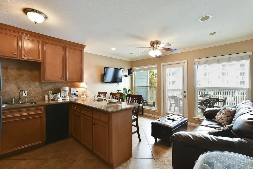 Seascape 1118 - 1 Br Condo