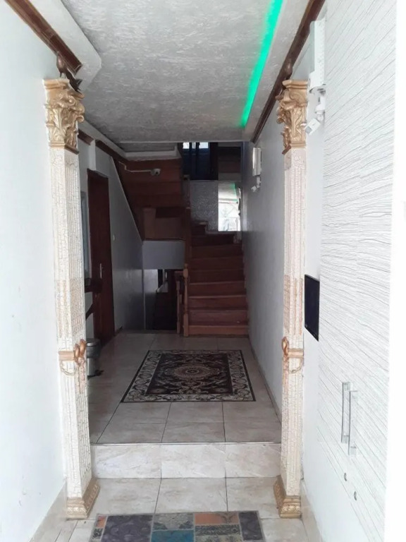 Taksimparis Apartments