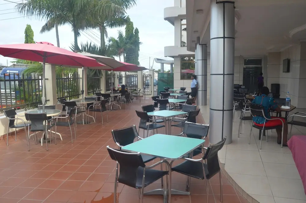 Double View Hotel