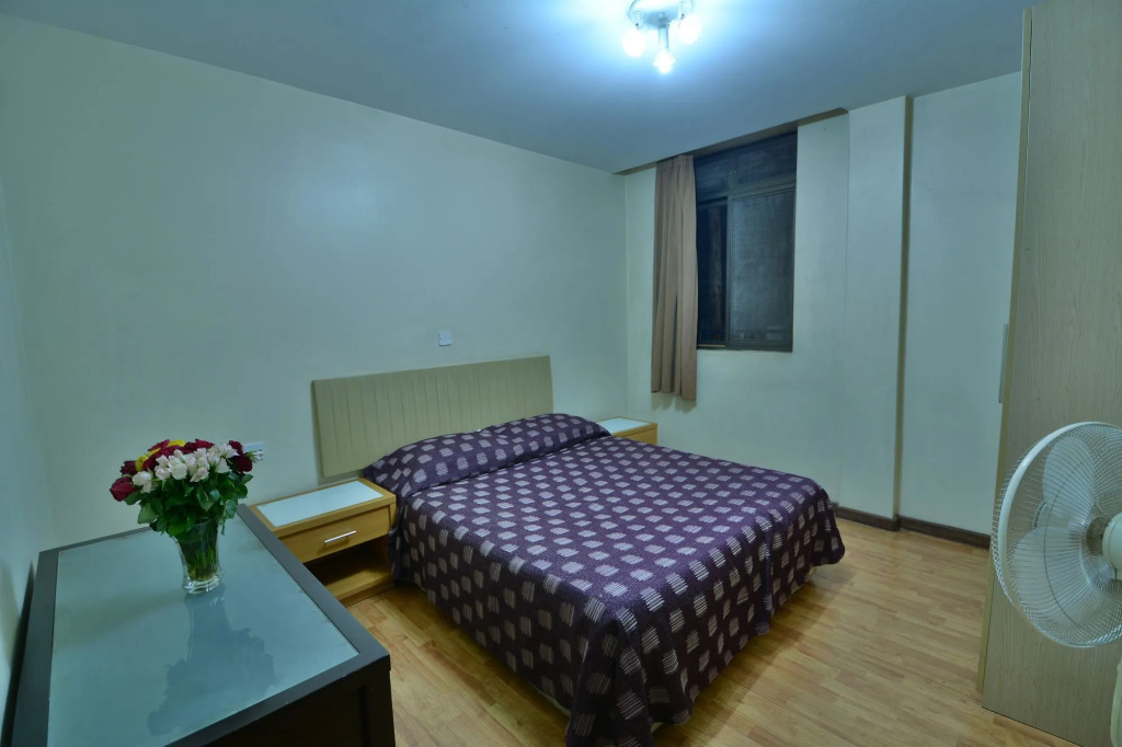 Speke Apartments Kitante