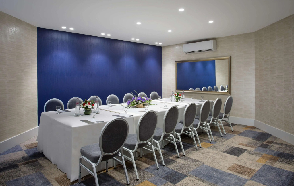 Carlton Tel Aviv Hotel   Luxury on the Beach