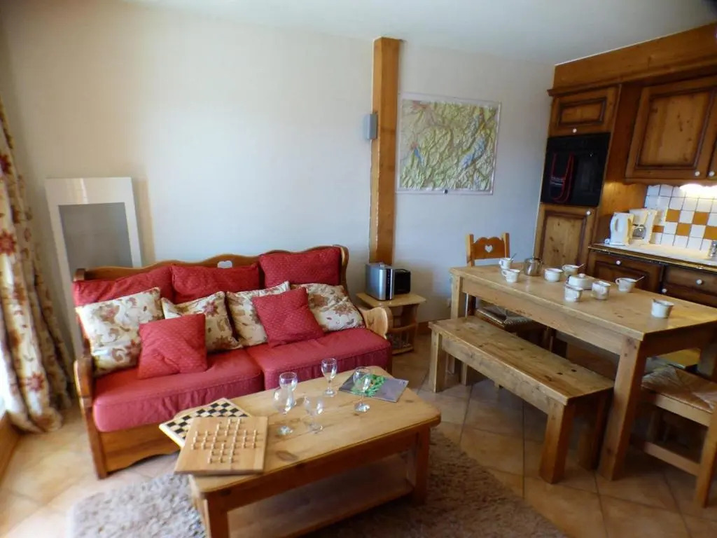 Appartement 3 Pièces, Balcon, Parking, 5 Pers. Villard-sur-Doron - FR-1-594-98