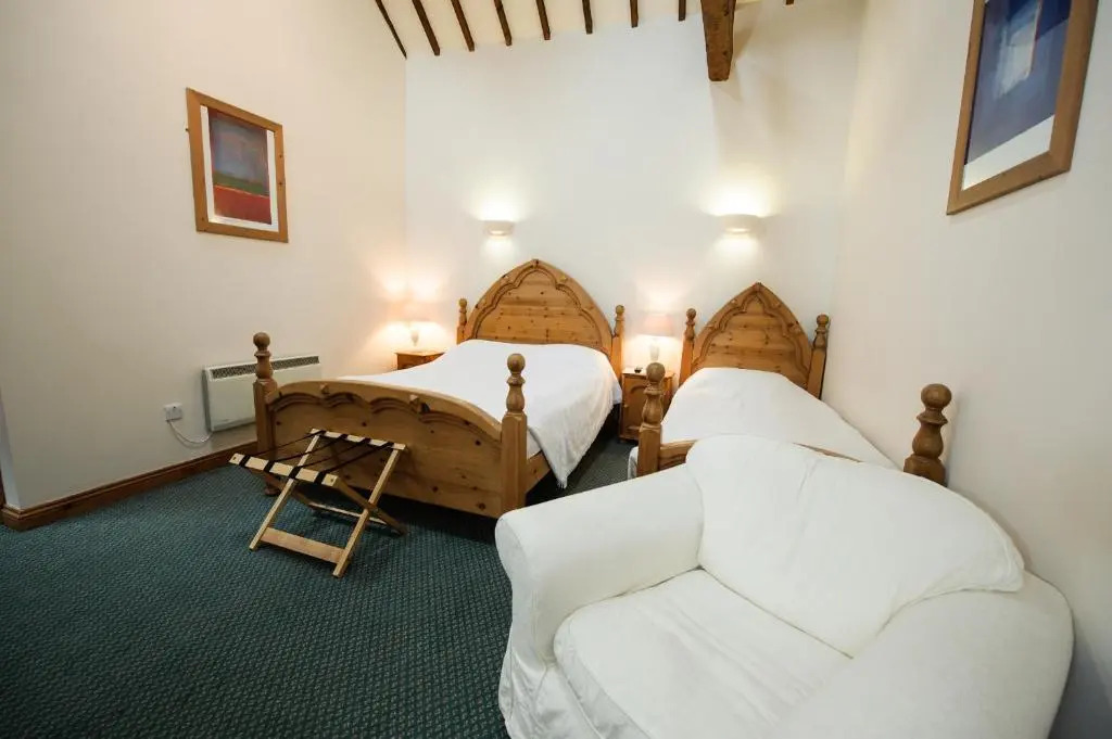 Church Farm Lodge