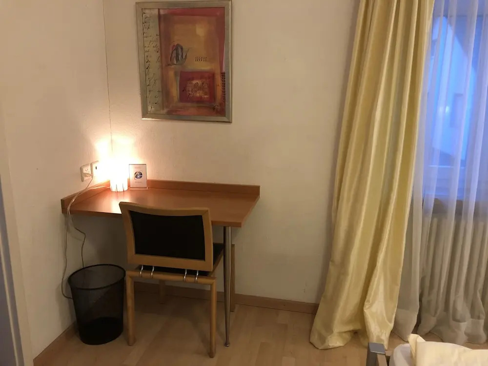 SASS APARTHOTEL