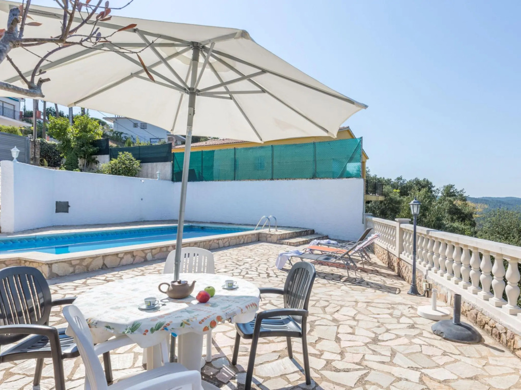 Cozy Villa in Lloret de Mar With Private Pool for 11 pax