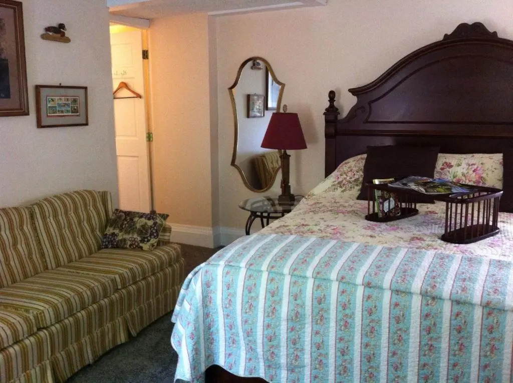 Emerald Necklace Inn Bed and Breakfast