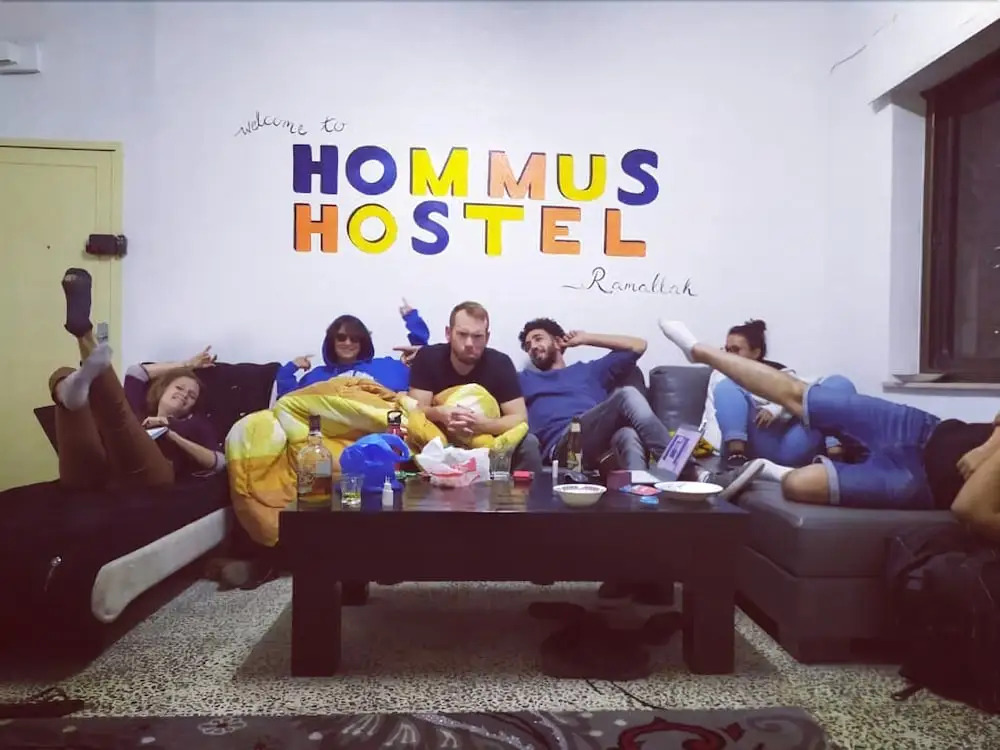 Hommus Hostel