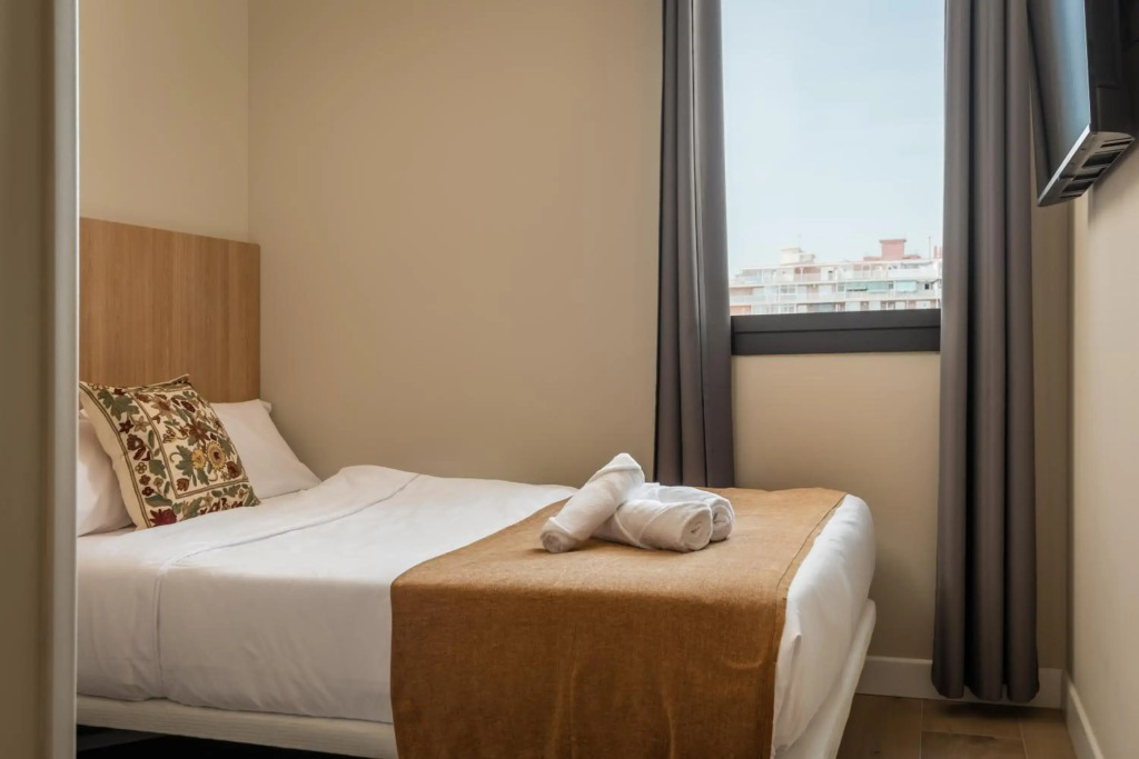 Aerohotel Barcelona Airport 24h