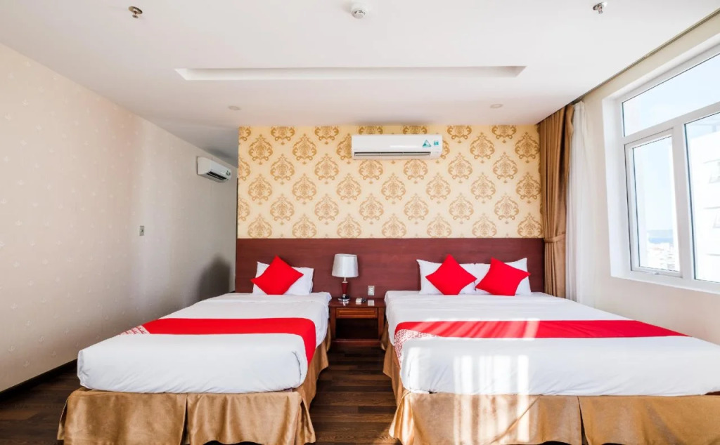 GIC Land Hotel