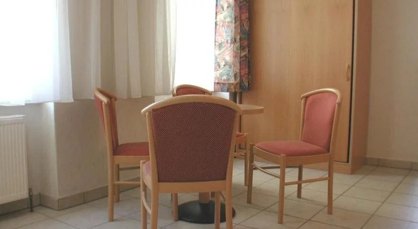 Hotel-Pension Fünfhaus