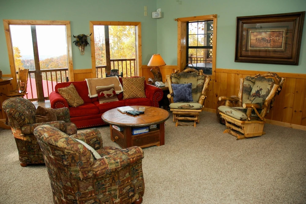 CHATEAU BEARDEN - 3 Br Cabin