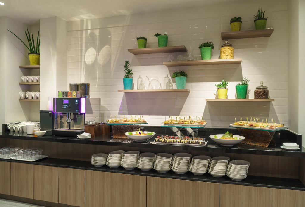 Holiday Inn Hotel Brussels Airport by IHG