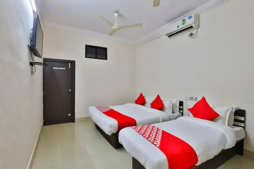 OYO 22020 Hotel Shakti