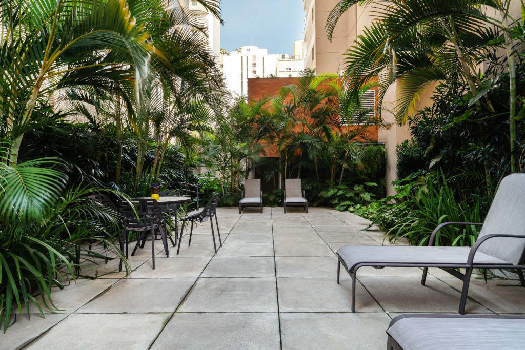 Duplex completo com terraço privativo | Jardim Paulista