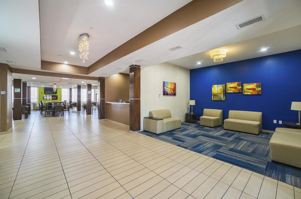 Best Western St. Louis Airport North Hotel & Suites