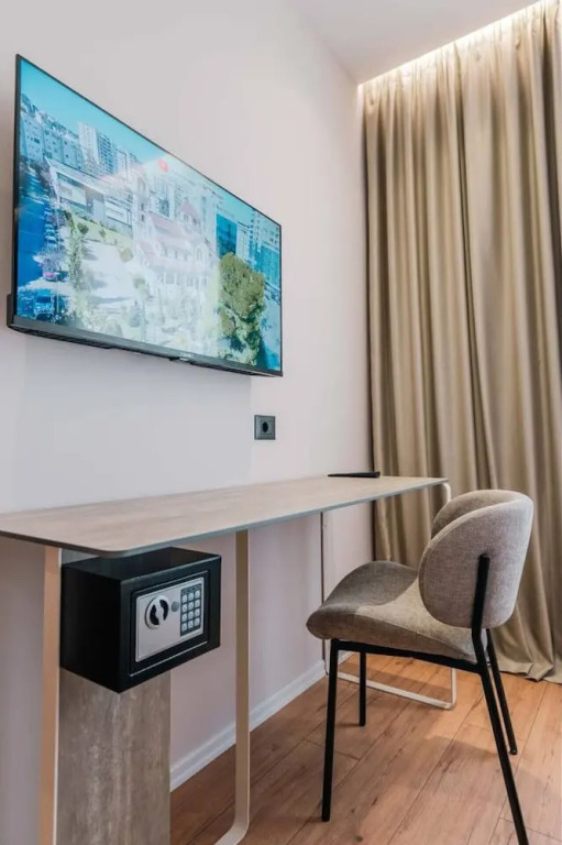 Ermes Deluxe Triple Room