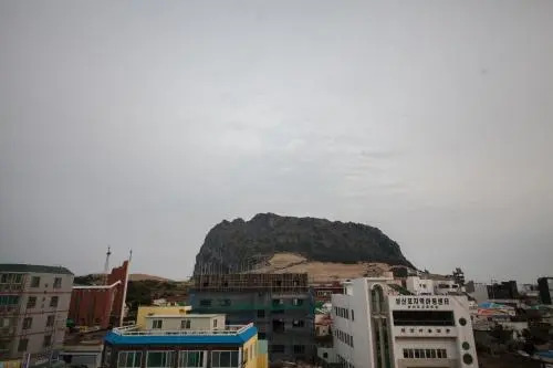 Mido Motel