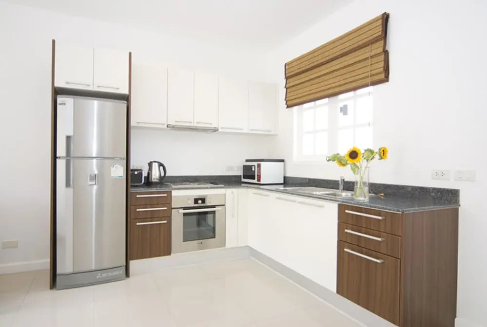 Ocean Breeze Apartment by PIPS