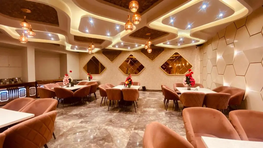 Hotel Amar Palace