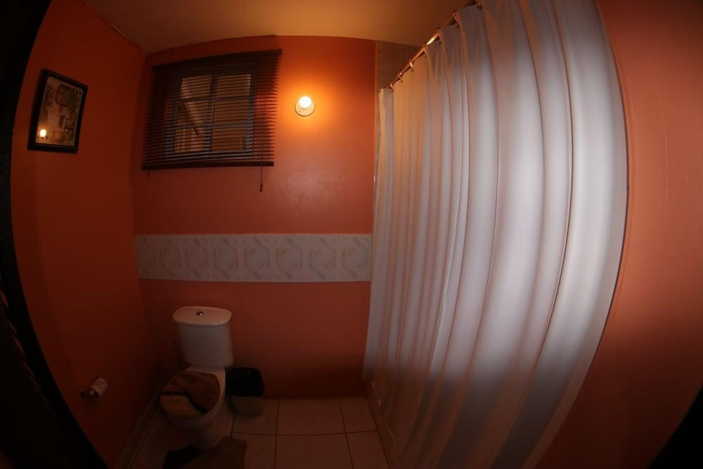 4 BR Villa close to Golf Club - Montego Bay - PRJ 1239