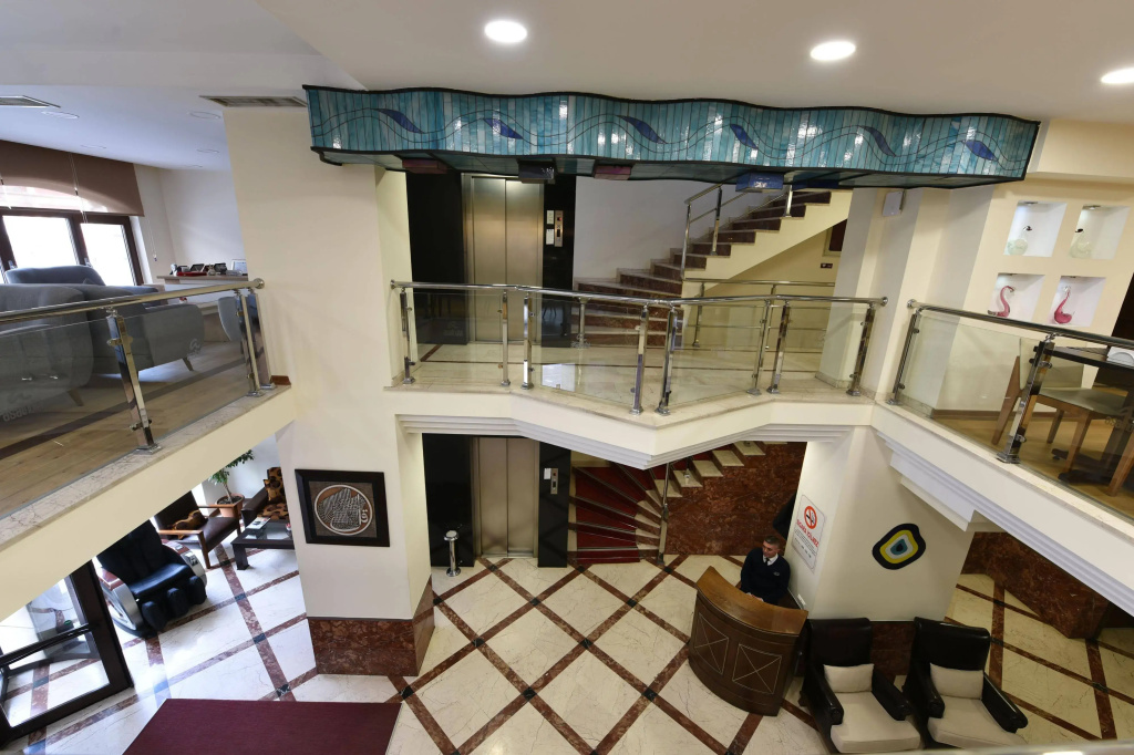 Asal Hotel
