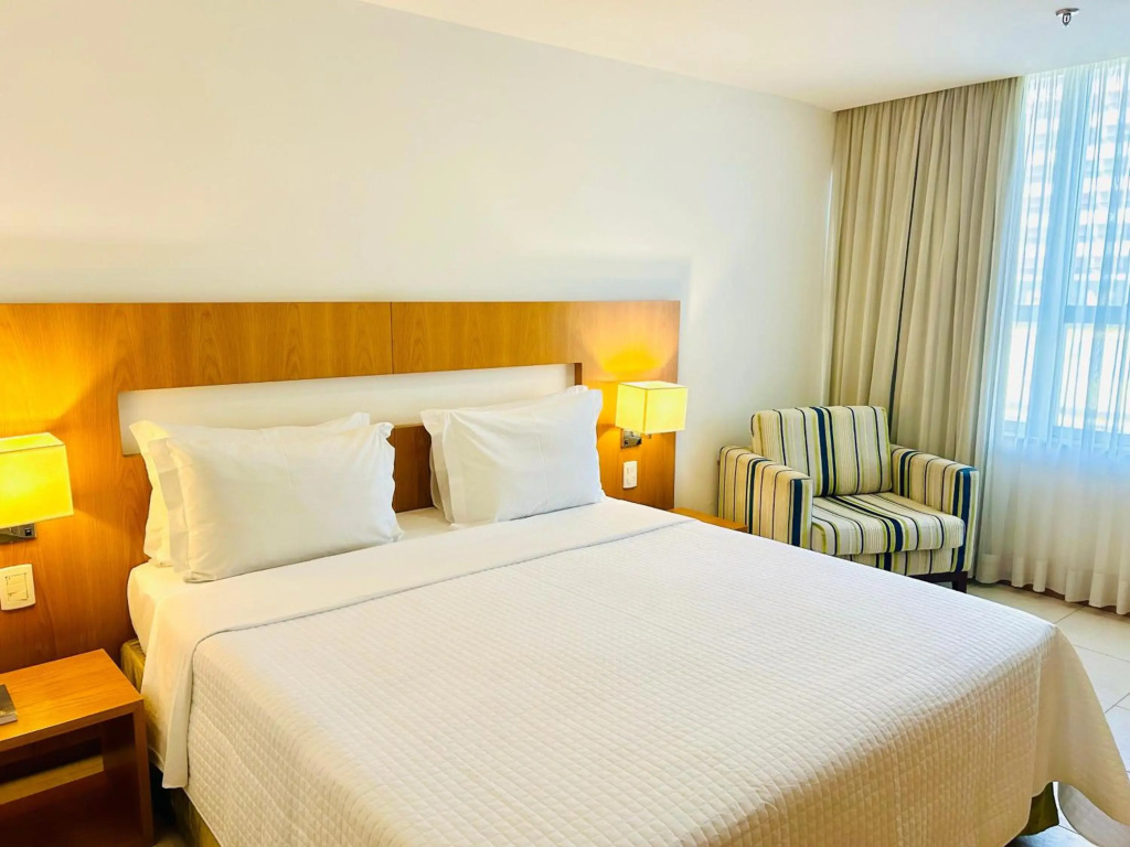 Naoum Hotel