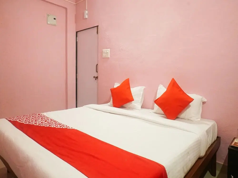 OYO Flagship 13612 PK Residency