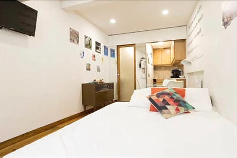 Cozy Apartments in Heart of Lisbon Bairro Alto