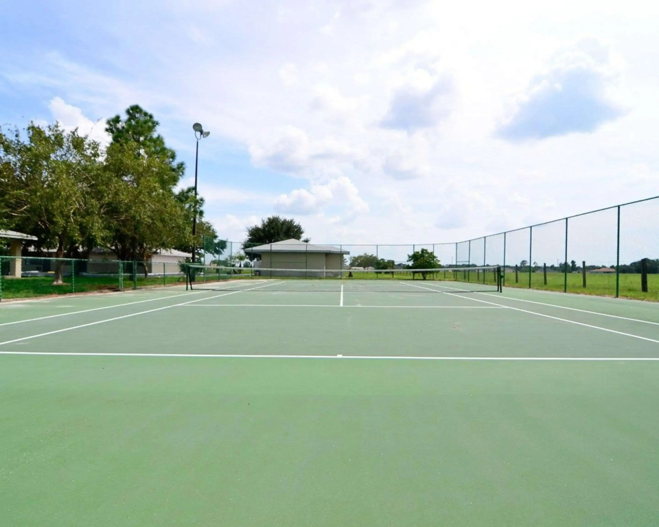 Rodeway Inn & Suites Haines City - Winter Haven