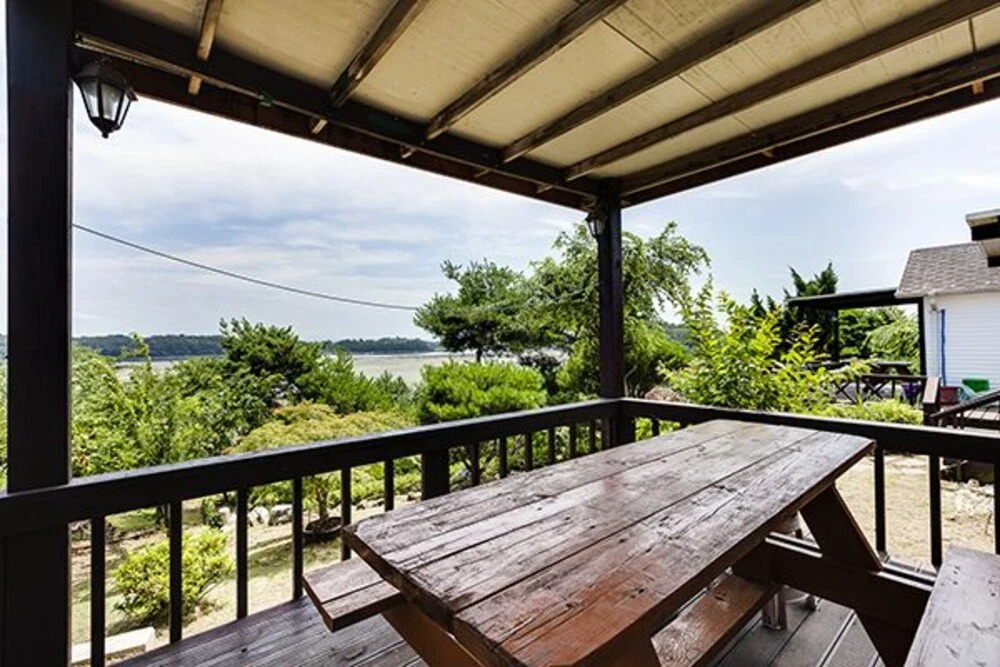 Anmyeondo Eden Dongsan Pension