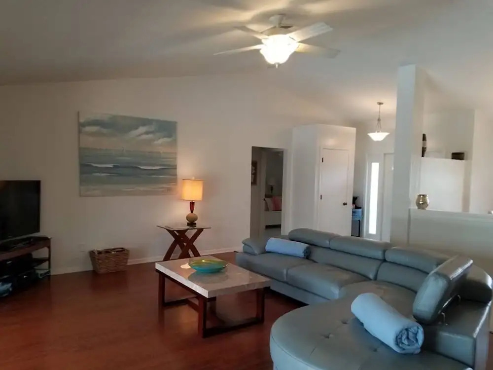 Villa Kyra Cape Coral Vacation Home 32 Pool Canal