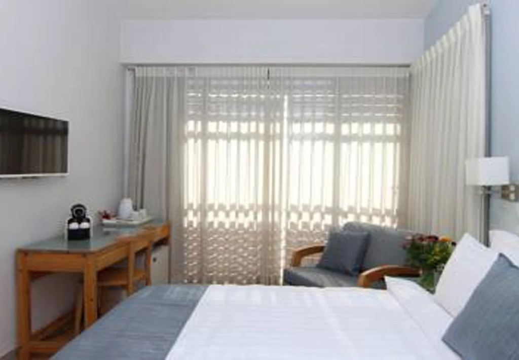 Hotel Poli Urban By AFI Hotels