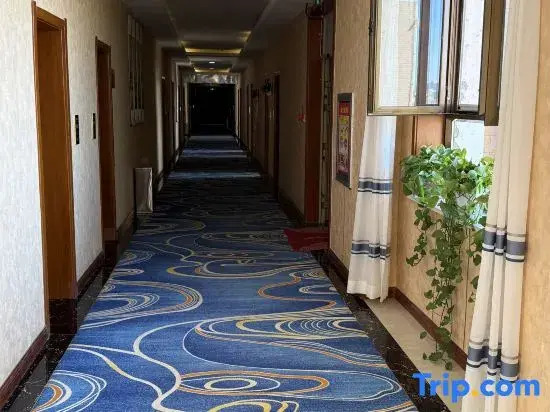 Ruoyu Shang Hotel