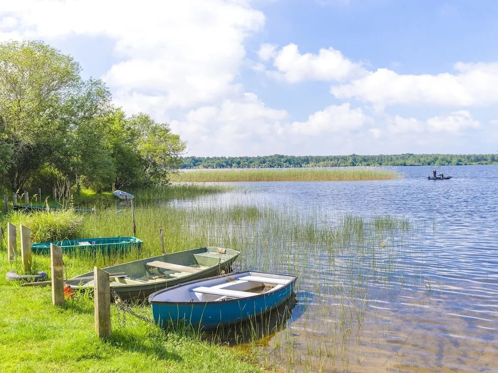 Nice Apartment With a Dishwasher Near a Recreational Lake