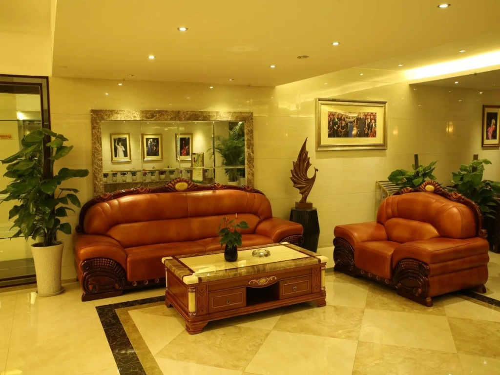Chengdu Yijin Hotel