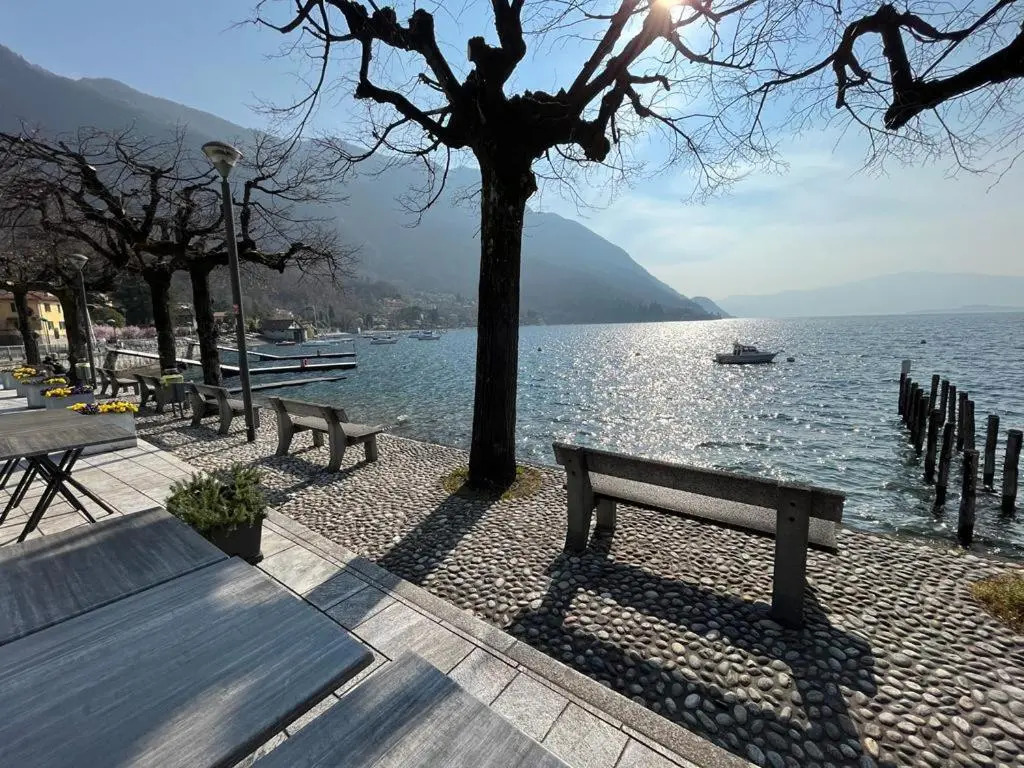 Il sole di calde Lago maggiore 504