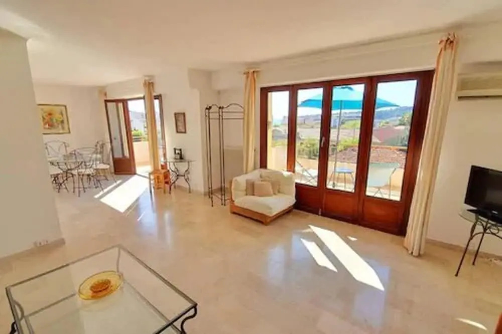 2P 60m²,Centre-ville,Calme ,Vue Mer ,Parking ,WIFI