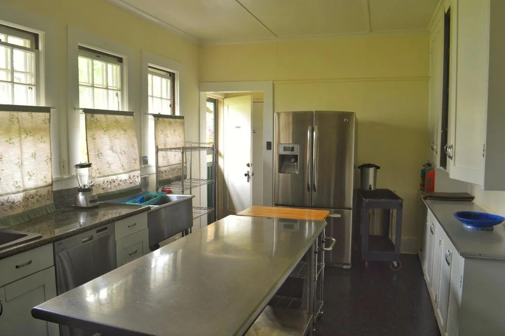 Banyan Tree B&B Retreat