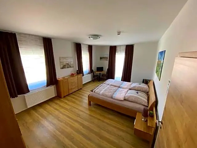 Hotel 4 Mori