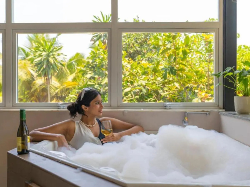 The Hosteller Bam Goa, Calangute